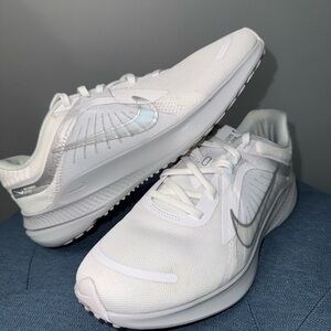 White Nike Quest Running